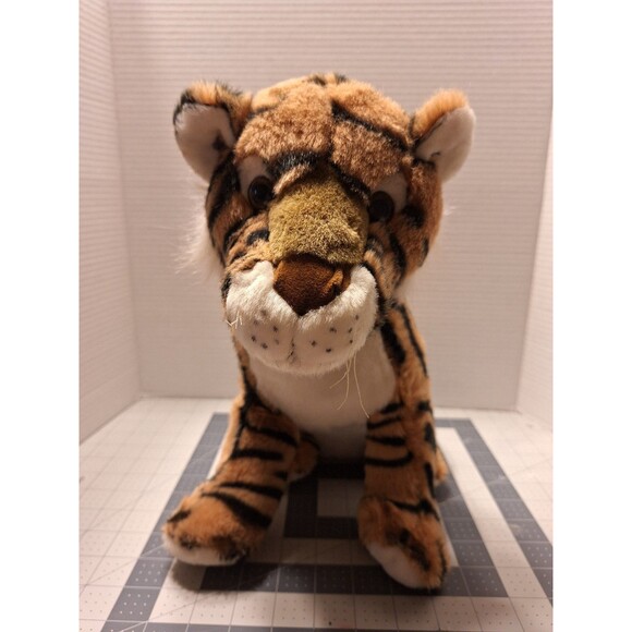 Cuddle Me Toys Tiger Plush Stuffed Animal Toy - Picture 1 of 9